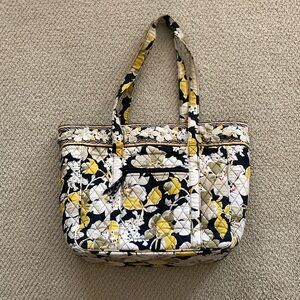 Vera Bradley Vera Laptop Quilted Tote Bag Yellow Black Toggle Large Size FLAWS